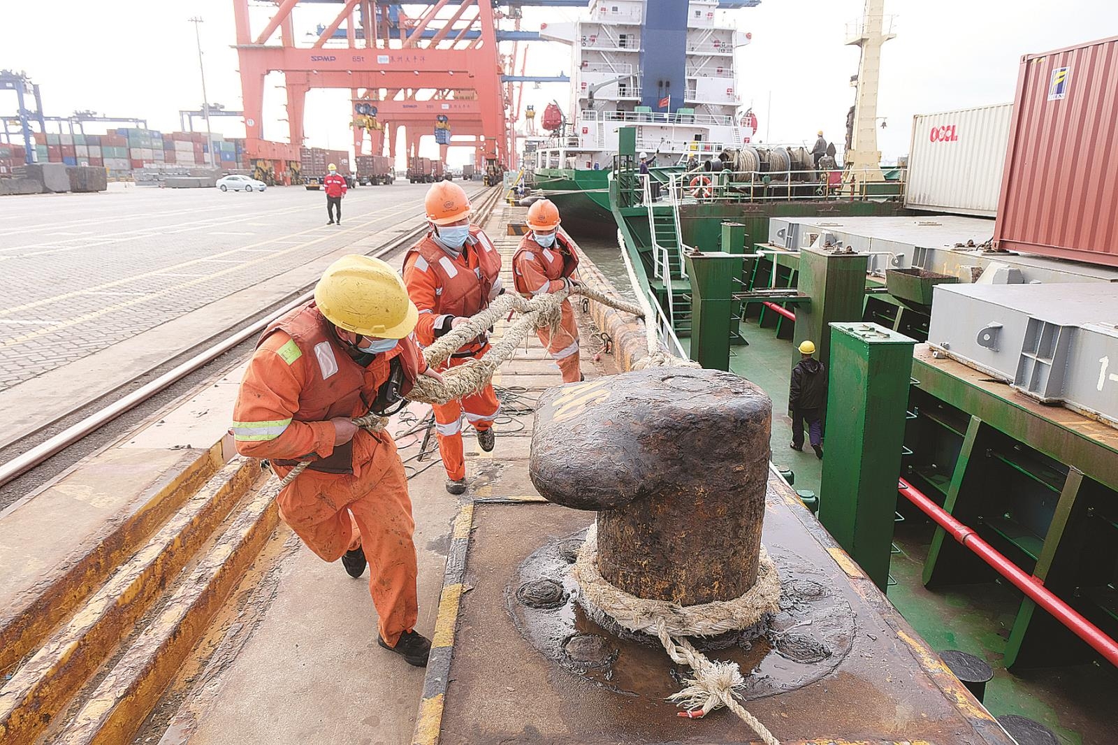 176508_F02LRX1.jpg 176508_F02LRX1.jpg