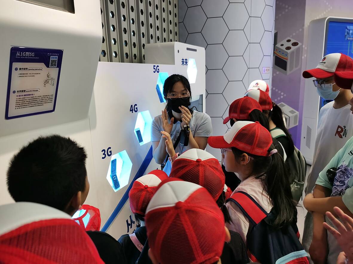 石狮市关工委开展"六失"青少年研学活动